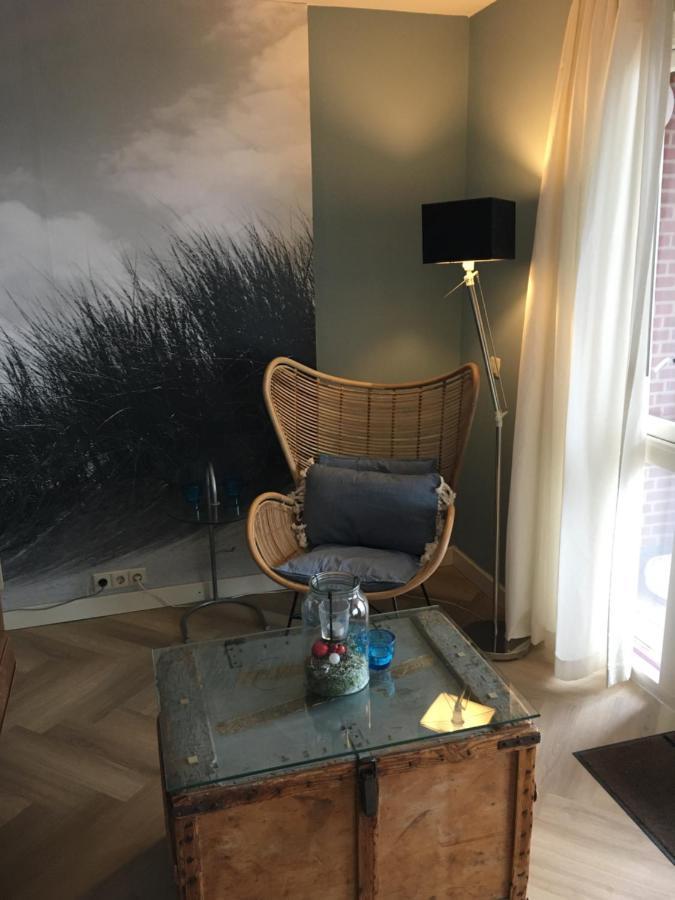 Strandhuis Egmond aan Zee Esterno foto