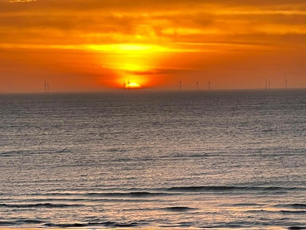 Strandhuis Egmond aan Zee Esterno foto