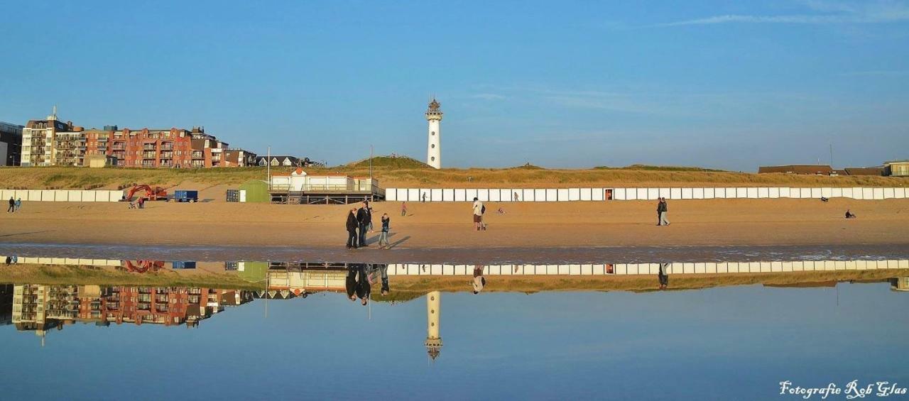 Strandhuis Egmond aan Zee Esterno foto